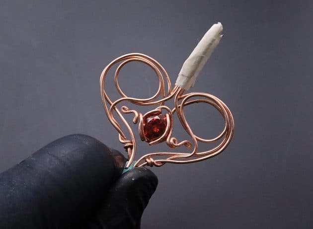 Wire-Wrapping Precious Red Spark In Wire Heart Pendant Tutorial 63
