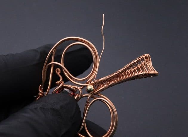 Wire-Wrapping Precious Red Spark In Wire Heart Pendant Tutorial 80