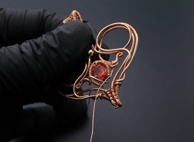 Wire-Wrapping Precious Red Spark In Wire Heart Pendant Tutorial 85