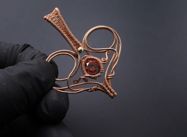 Wire-Wrapping Precious Red Spark In Wire Heart Pendant Tutorial 90