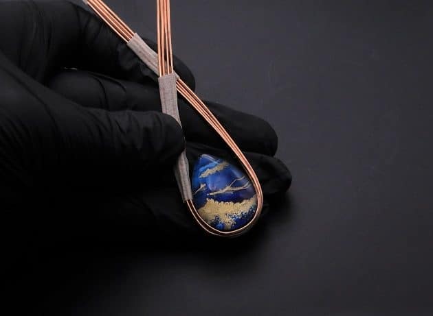 Wire-Wrapping Woven Teardrop Marble Glass Cabochon Pendant Tutorial 8