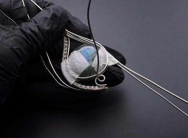 Wire-Wrapping Coiled Round Labradorite Silver Beaded Pendant Tutorial 47
