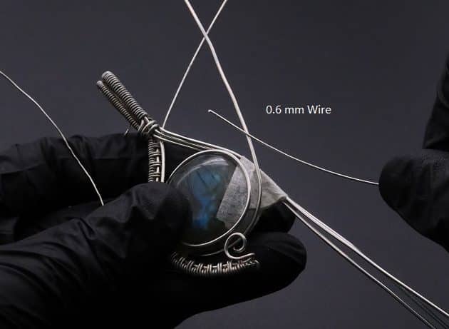 Wire-Wrapping Coiled Round Labradorite Silver Beaded Pendant Tutorial 54