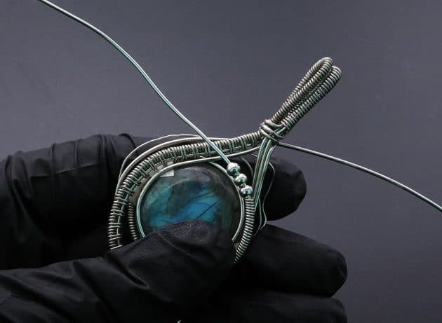 Wire-Wrapping Coiled Round Labradorite Silver Beaded Pendant Tutorial 59