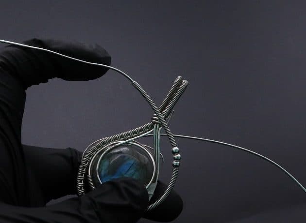 Wire-Wrapping Coiled Round Labradorite Silver Beaded Pendant Tutorial 60