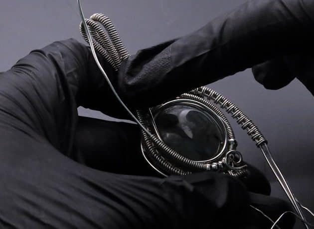 Wire-Wrapping Coiled Round Labradorite Silver Beaded Pendant Tutorial 84