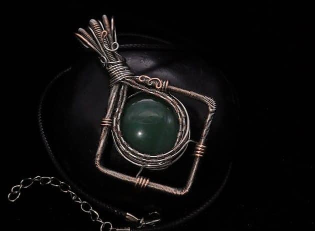 Wire-Wrapping Silver Woven Green Aventurine Pendant Tutorial 0