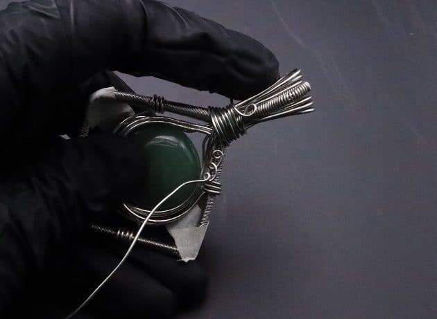 Wire-Wrapping Silver Woven Green Aventurine Pendant Tutorial 58