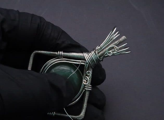 Wire-Wrapping Silver Woven Green Aventurine Pendant Tutorial 68