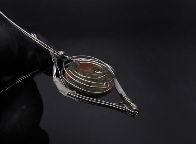Wire-Wrapping Spiral Unakite Stone Silver Leaf Pendant Tutorial 65