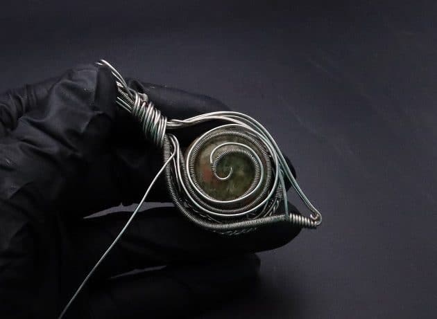 Wire-Wrapping Spiral Unakite Stone Silver Leaf Pendant Tutorial 80