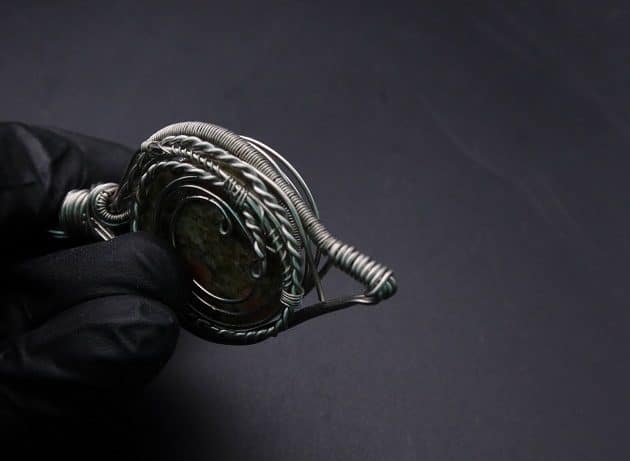 Wire-Wrapping Spiral Unakite Stone Silver Leaf Pendant Tutorial 84