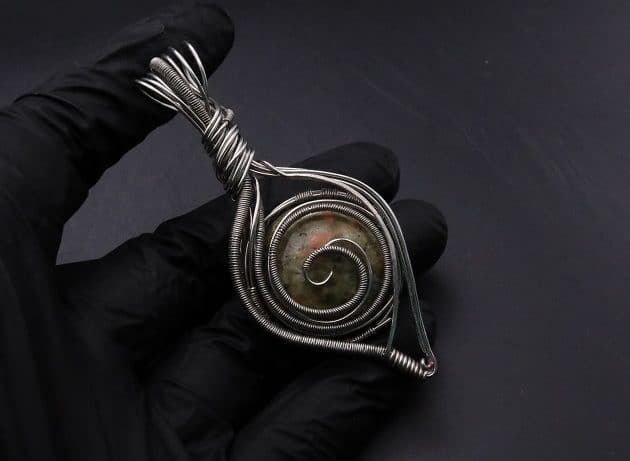 Wire-Wrapping Spiral Unakite Stone Silver Leaf Pendant Tutorial 91