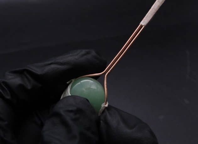 Wire-Wrapping Green Jade Cabochon With Crystal Beads Pendant Tutorial 10