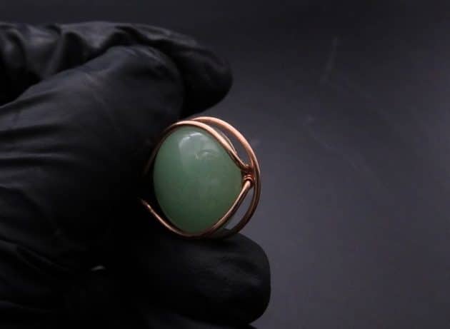 Wire-Wrapping Green Jade Cabochon With Crystal Beads Pendant Tutorial 30