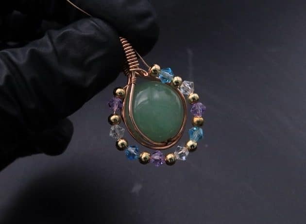 Wire-Wrapping Green Jade Cabochon With Crystal Beads Pendant Tutorial 42