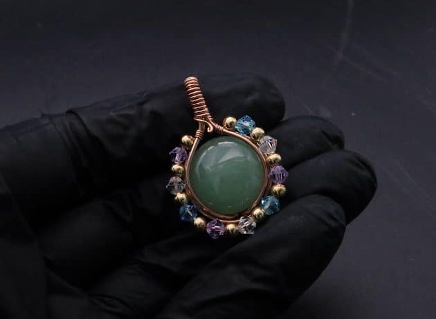 Wire-Wrapping Green Jade Cabochon With Crystal Beads Pendant Tutorial 44