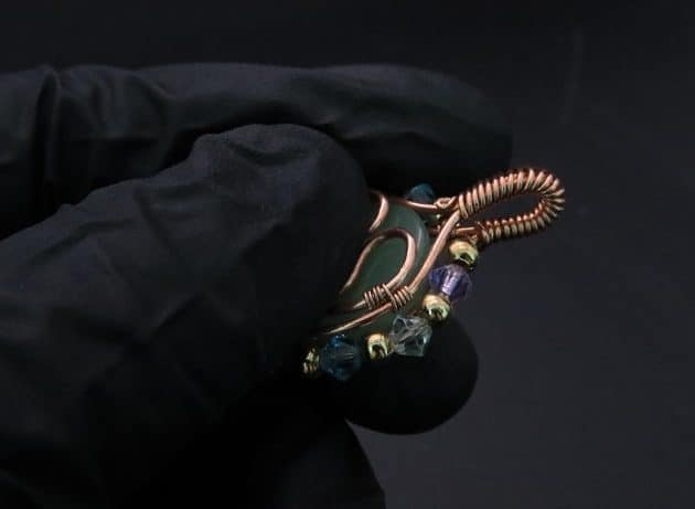Wire-Wrapping Green Jade Cabochon With Crystal Beads Pendant Tutorial 47