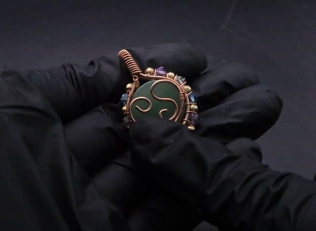 Wire-Wrapping Green Jade Cabochon With Crystal Beads Pendant Tutorial 54