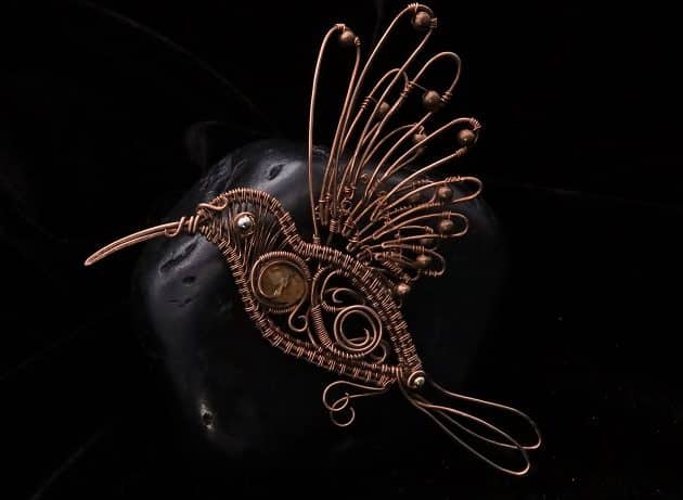 Wire-Wrapping Woven Hummingbird With Ornate Beads Pendant Tutorial 0