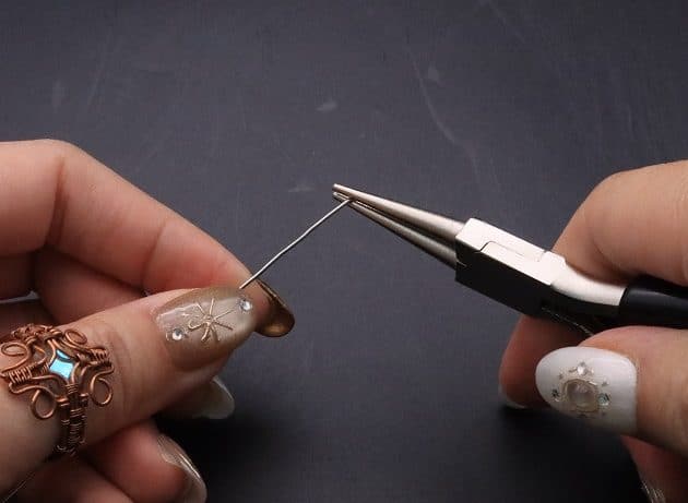 Wire-Wrapping Silver Dangle Pearl Flower Earrings Tutorial 4