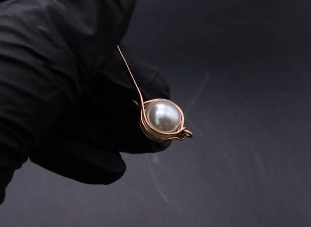 Wire-Wrapping Stylish Single Pearl Necklace Pendant Tutorial 36