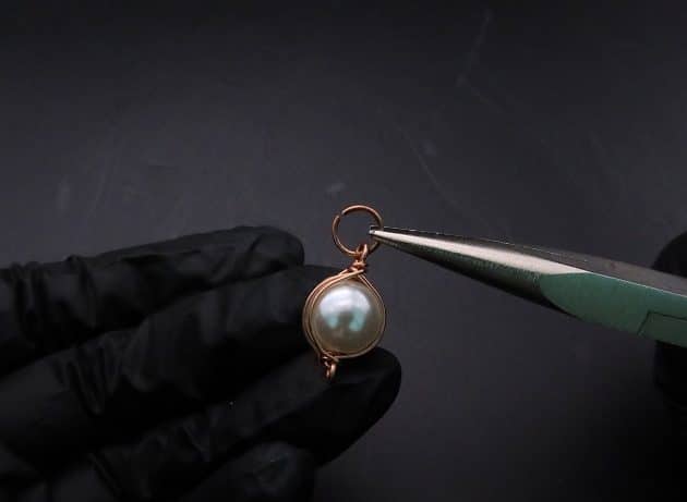 Wire-Wrapping Stylish Single Pearl Necklace Pendant Tutorial 47
