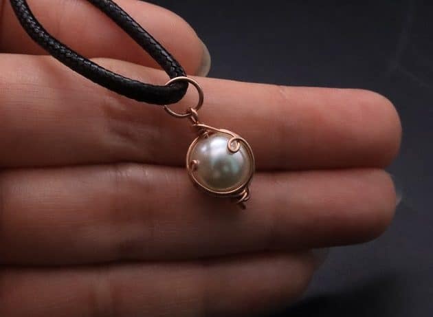 Wire-Wrapping Stylish Single Pearl Necklace Pendant Tutorial 51