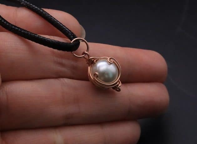 Wire-Wrapping Stylish Single Pearl Necklace Pendant Tutorial 52