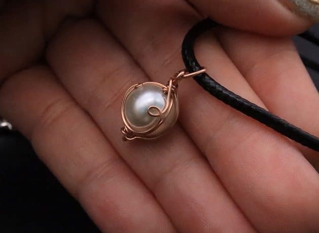 Wire-Wrapping Stylish Single Pearl Necklace Pendant Tutorial 53