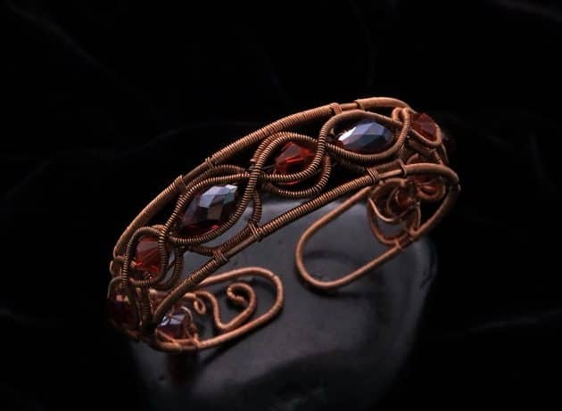 Wire-Wrapping Earthy Red Crystal Wire Loop Cuff Bracelet Tutorial 0
