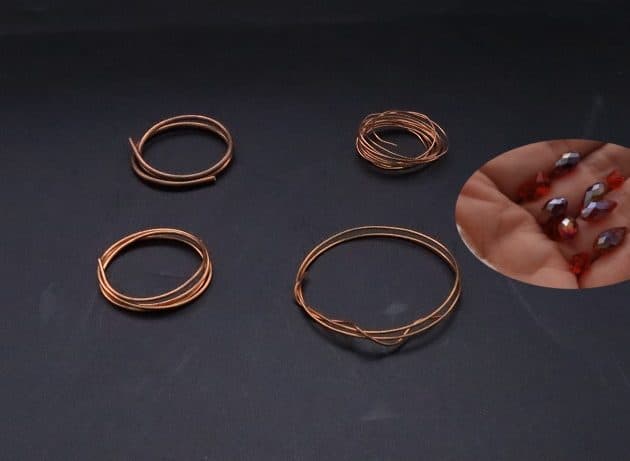 Wire-Wrapping Earthy Red Crystal Wire Loop Cuff Bracelet Tutorial 1