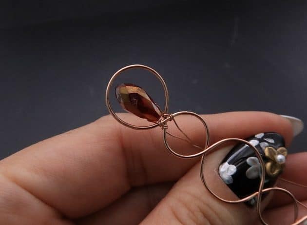 Wire-Wrapping Earthy Red Crystal Wire Loop Cuff Bracelet Tutorial 16