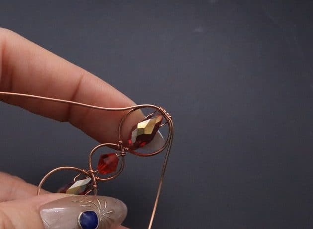 Wire-Wrapping Earthy Red Crystal Wire Loop Cuff Bracelet Tutorial 31