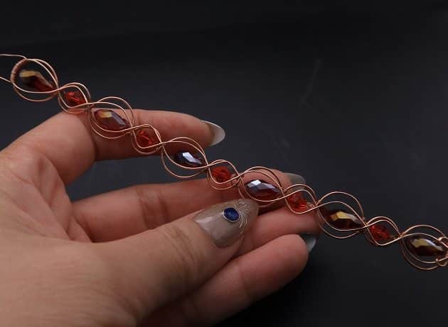 Wire-Wrapping Earthy Red Crystal Wire Loop Cuff Bracelet Tutorial 43