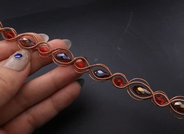 Wire-Wrapping Earthy Red Crystal Wire Loop Cuff Bracelet Tutorial 45
