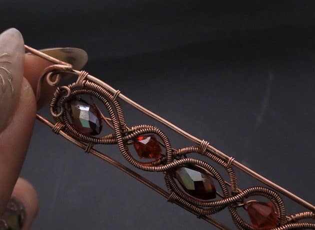 Wire-Wrapping Earthy Red Crystal Wire Loop Cuff Bracelet Tutorial 79