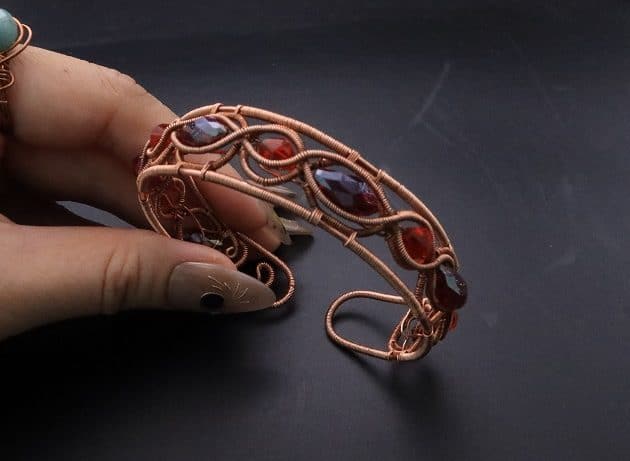 Wire-Wrapping Earthy Red Crystal Wire Loop Cuff Bracelet Tutorial 91