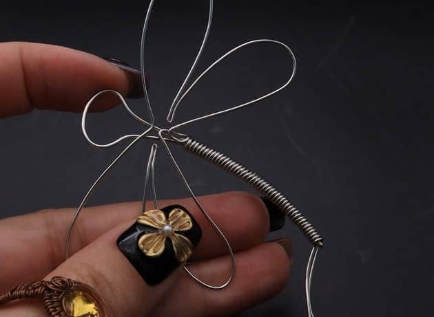 Wire-Wrapping Preciosa Crystal Drop Silver Dragonfly Pendant Tutorial 21