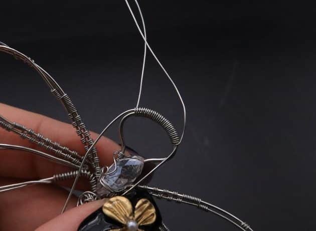Wire-Wrapping Preciosa Crystal Drop Silver Dragonfly Pendant Tutorial 56