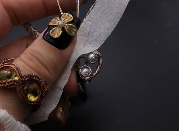 Wire-Wrapping Preciosa Crystal Drop Silver Dragonfly Pendant Tutorial 70