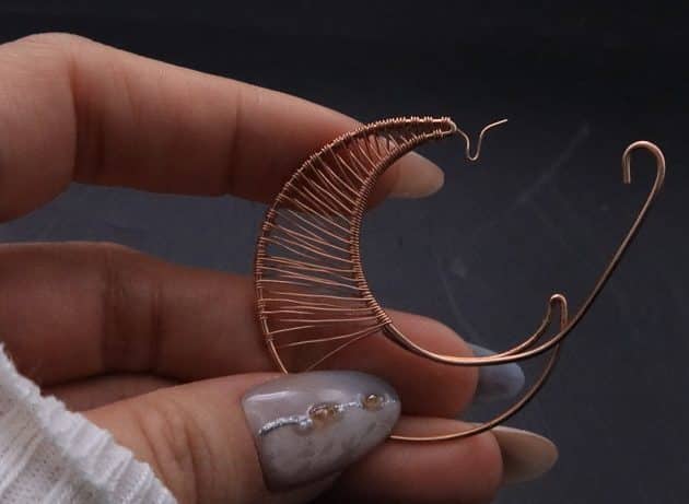 Wire-Wrapping Dreamy Birthstone Charm Crescent Pendant Tutorial 14