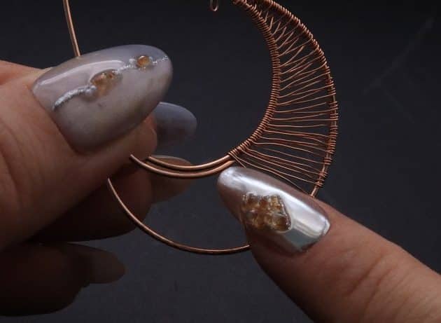 Wire-Wrapping Dreamy Birthstone Charm Crescent Pendant Tutorial 16