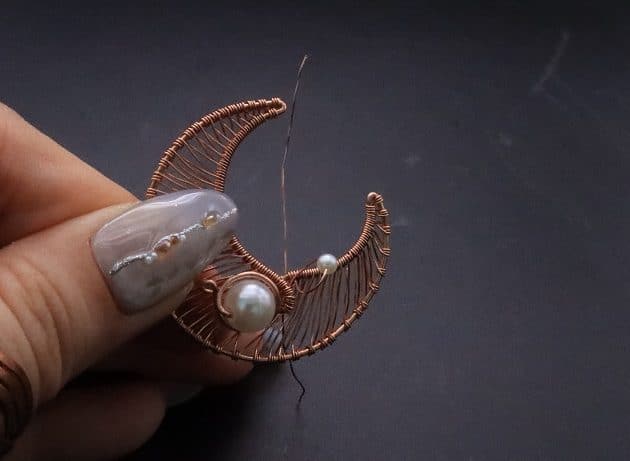 Wire-Wrapping Dreamy Birthstone Charm Crescent Pendant Tutorial 42