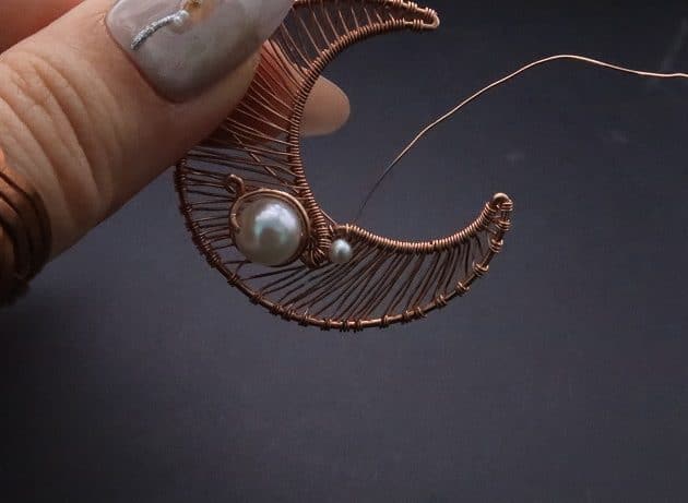 Wire-Wrapping Dreamy Birthstone Charm Crescent Pendant Tutorial 47