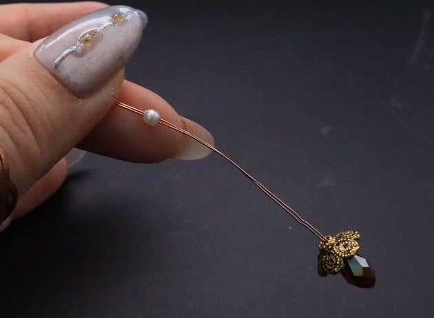 Wire-Wrapping Dreamy Birthstone Charm Crescent Pendant Tutorial 77