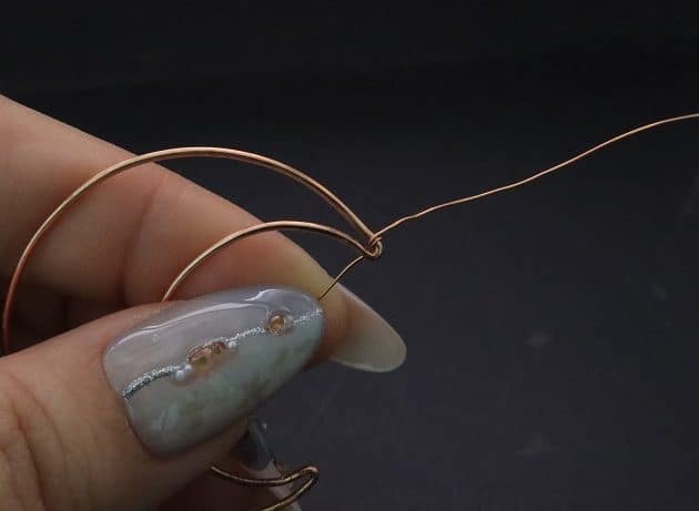 Wire-Wrapping Dreamy Birthstone Charm Crescent Pendant Tutorial 8