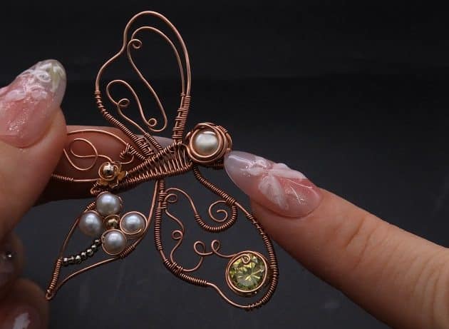 Wire-Wrapping Gleaming Filigree Butterfly Statement Pendant Tutorial 108