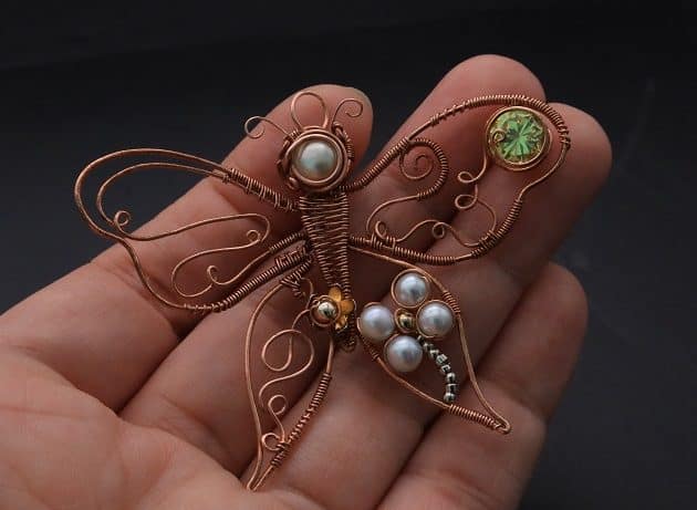 Wire-Wrapping Gleaming Filigree Butterfly Statement Pendant Tutorial 119