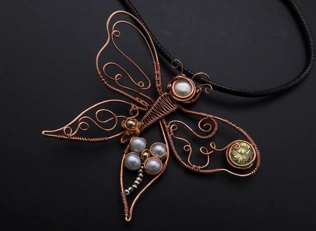 Wire-Wrapping Gleaming Filigree Butterfly Statement Pendant Tutorial 126